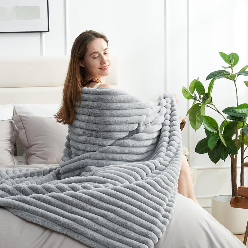 Calming Fluffy Fleece Blanket - The Calming Co. Australia