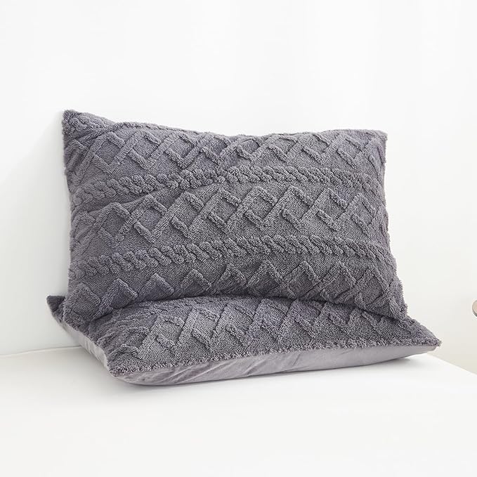 CozyLux Velvet Pillowcases - The Calming Co. Australia