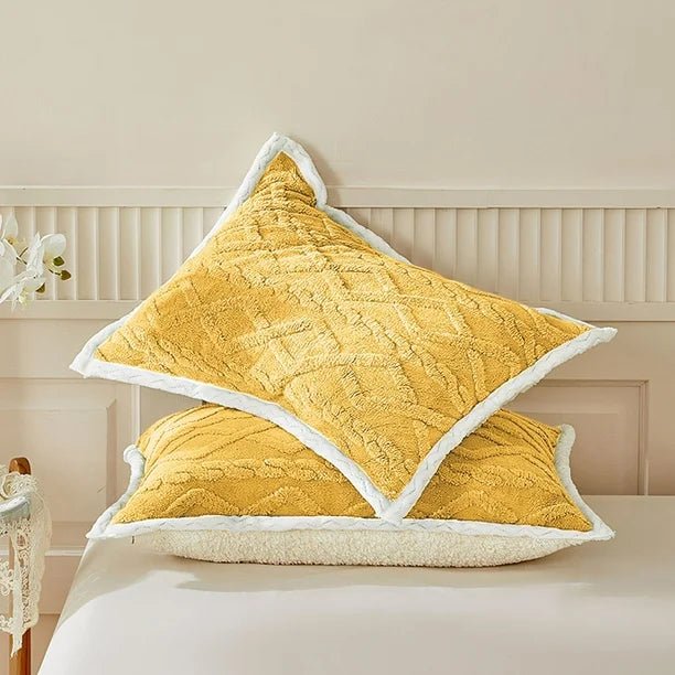 CozyLux Velvet Pillowcases - The Calming Co. Australia